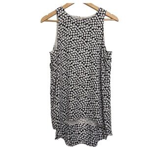 2/40$ Vince Camuto black white top blouse sleeveless lightweight pleated medium